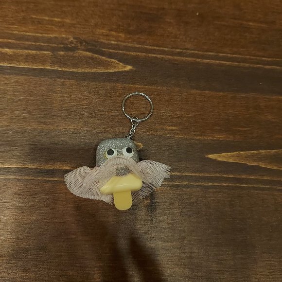 🙊 3/$10 🙊Glitter Popsicle in Tutu Keychain - Picture 3 of 5